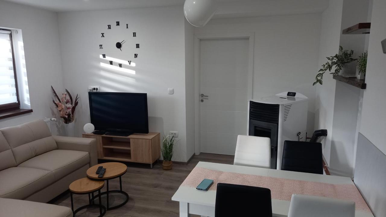 Gogo Apartment Delnice Ngoại thất bức ảnh