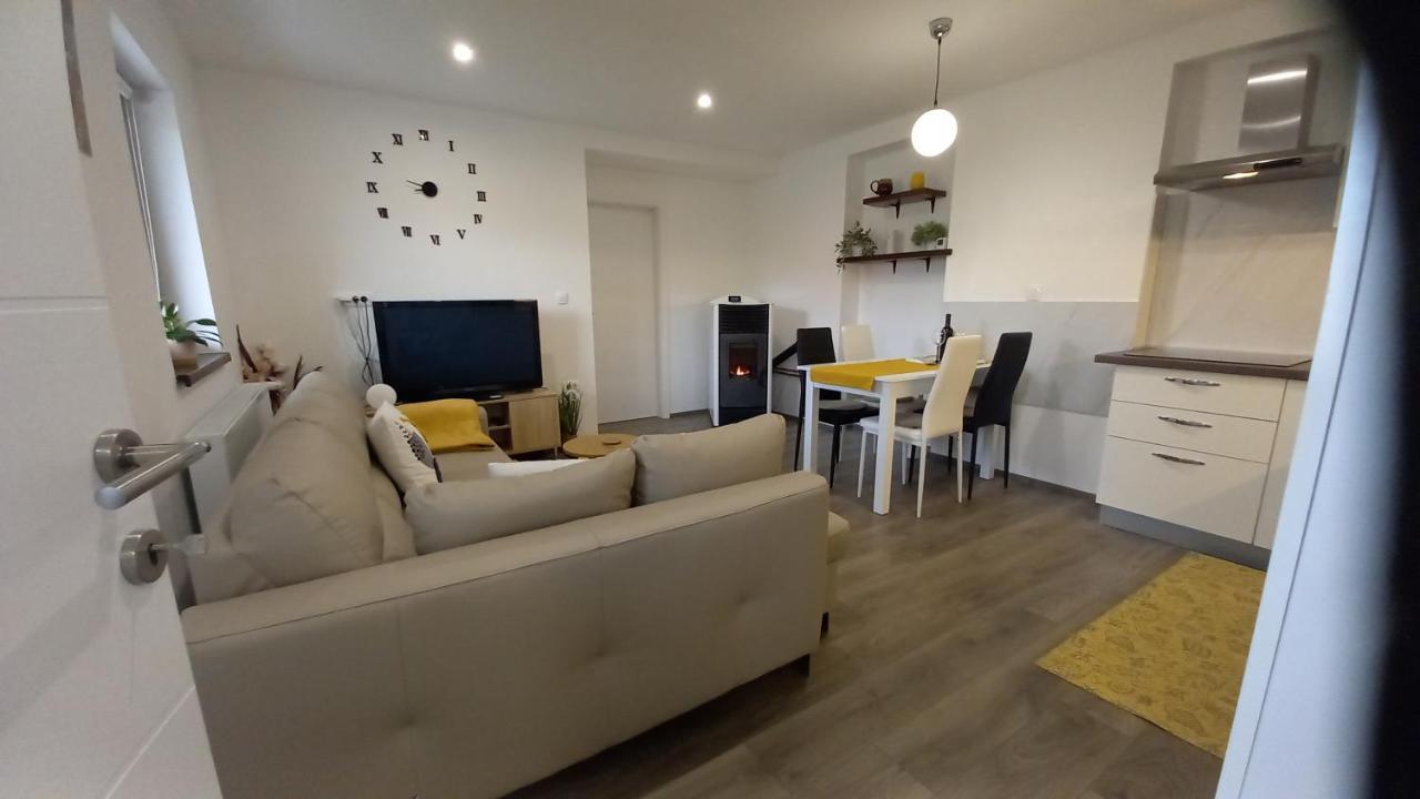 Gogo Apartment Delnice Ngoại thất bức ảnh